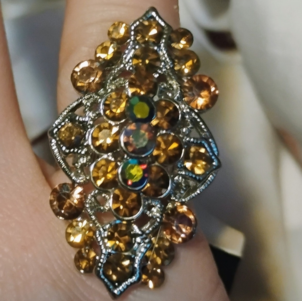 Elegant Silver-toned  Orange Crystal Ring